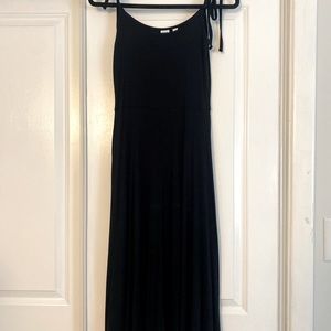 Cute black ribbed dress